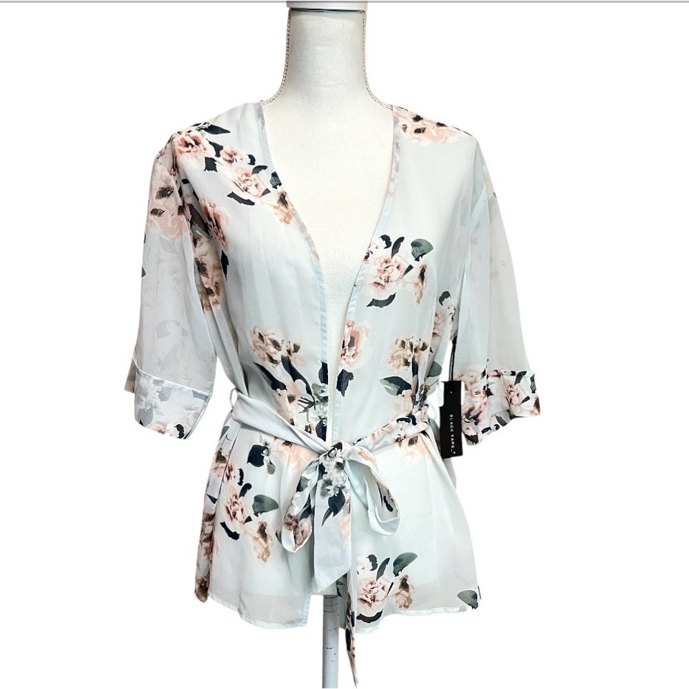 NWT Black Tape_ Sheer Floral Robe Kimono
